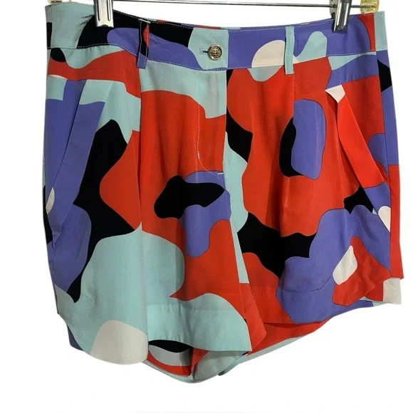 Colorful Women's Silk Shorts - Picture 5 of 5